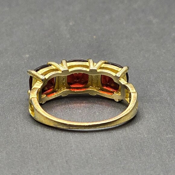 Sterling Vermeil Garnet Ring Size 7 3-Stone Chain Link Band White Zircon Accent - Picture 3 of 11
